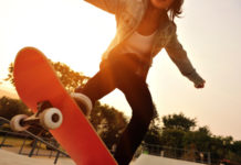 Lo skateboarding 833 0 Sport individuali lo skateboard